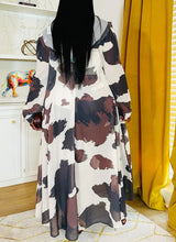 Load image into Gallery viewer, Moooove Around Short &amp; Duster Set
